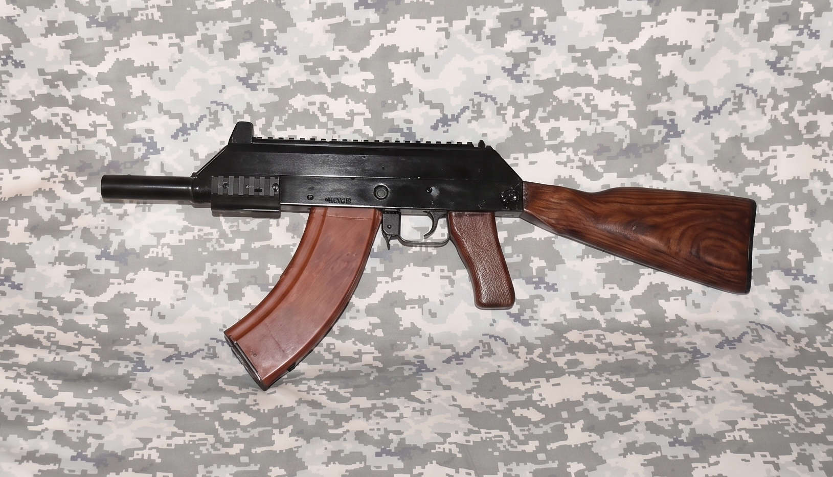 Макет зброї для лазертагу "Enot-М"